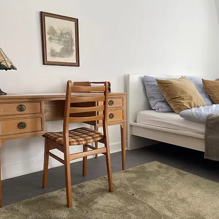 Appartement Ruhige Zentral Gelegene Altbauwohnung Mönchengladbach