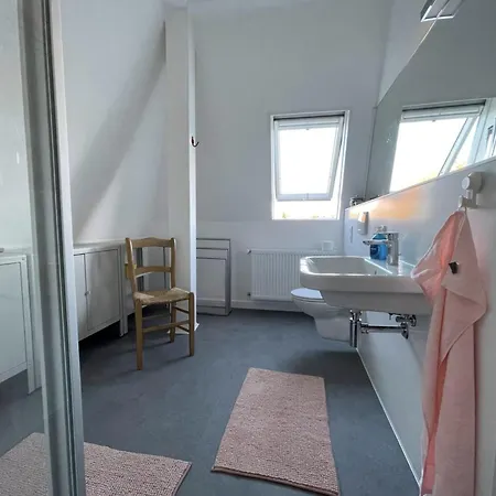 Appartement Ruhige Zentral Gelegene Altbauwohnung